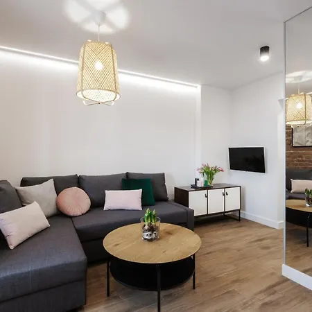 Astoria * 卡尔帕奇